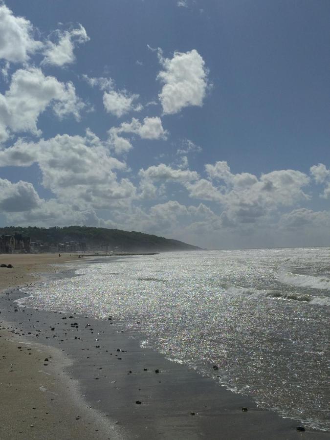"Le Cocon D'Estelle" Grand Studio Vue Mer, 30M De La Plage Villers-sur-Mer Esterno foto